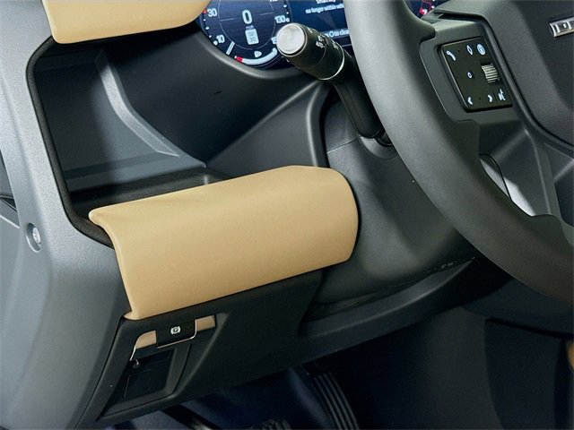 New 2026 Land Rover Defender 110 S image 10