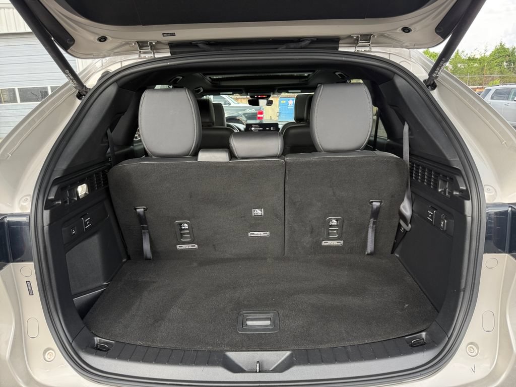Used 2024 MAZDA CX-90 Plug-In Hybrid w/ Premium Plus AWD/4WD image 27
