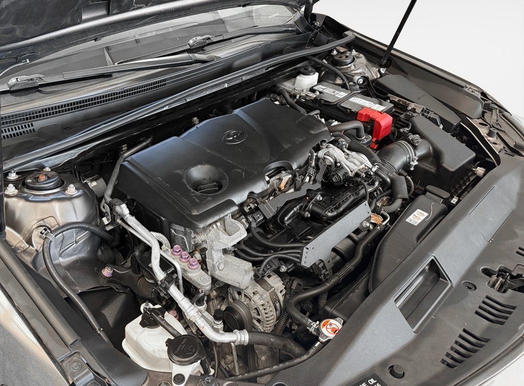 Used 2018 Toyota Camry SE w/ Moonroof Package FWD image 26