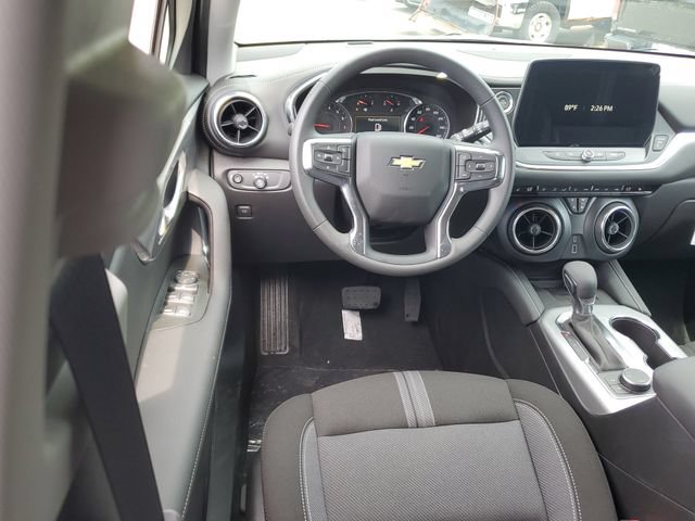 New 2026 Chevrolet Blazer LT w/ Convenience Package AWD/4WD image 10