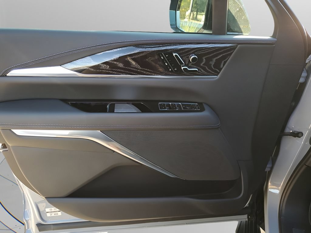 New 2026 Cadillac Escalade IQL Luxury AWD/4WD image 31