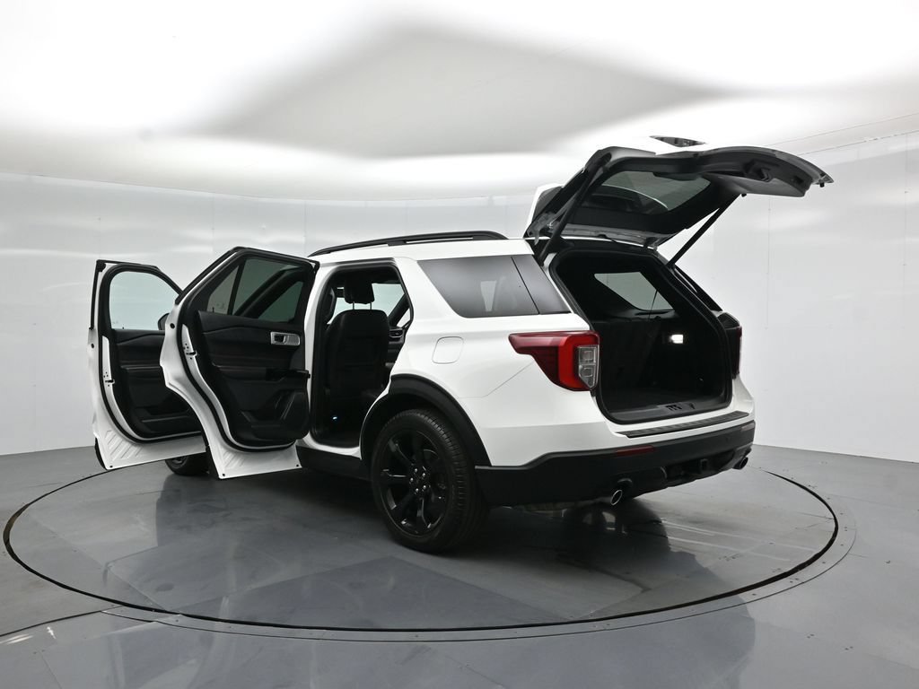 Certified 2023 Ford Explorer ST-Line w/ Class IV Trailer Tow Package RWD image 33