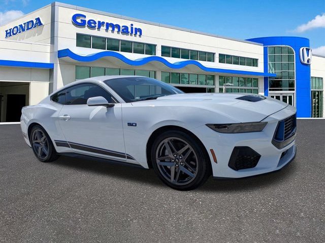Used 2025 Ford Mustang GT Premium w/ California Special Package RWD image 3