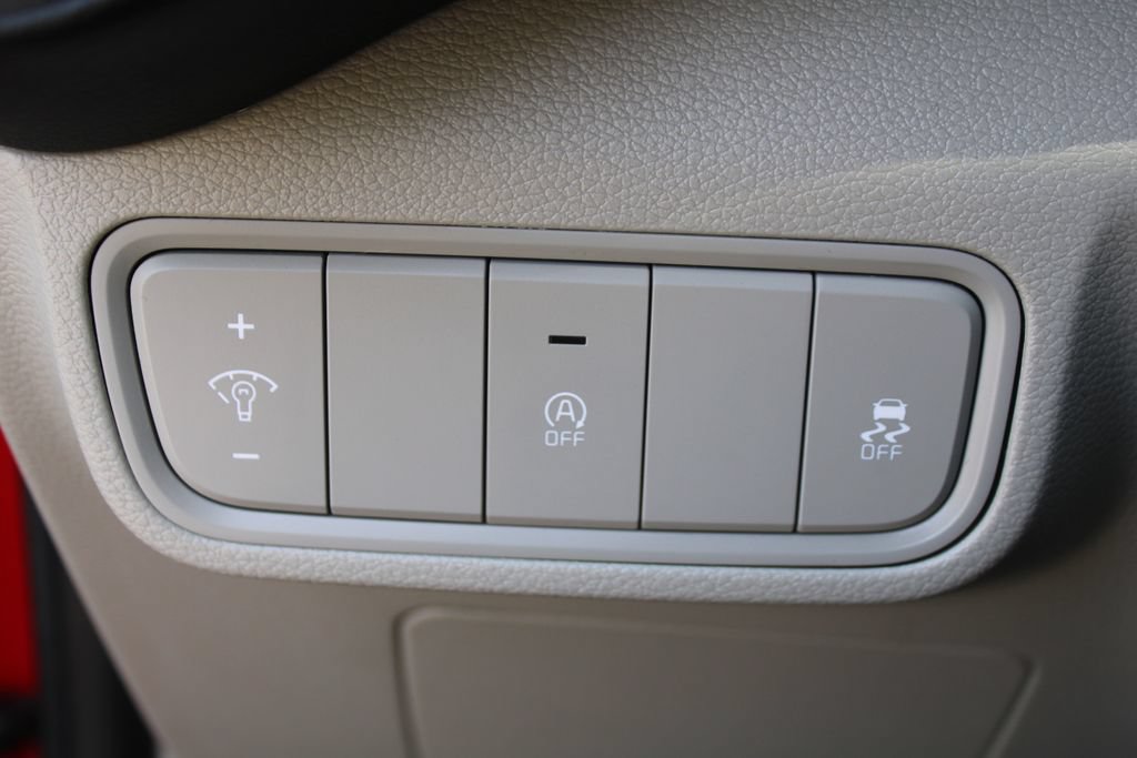 Certified 2021 Kia Soul LX FWD image 23
