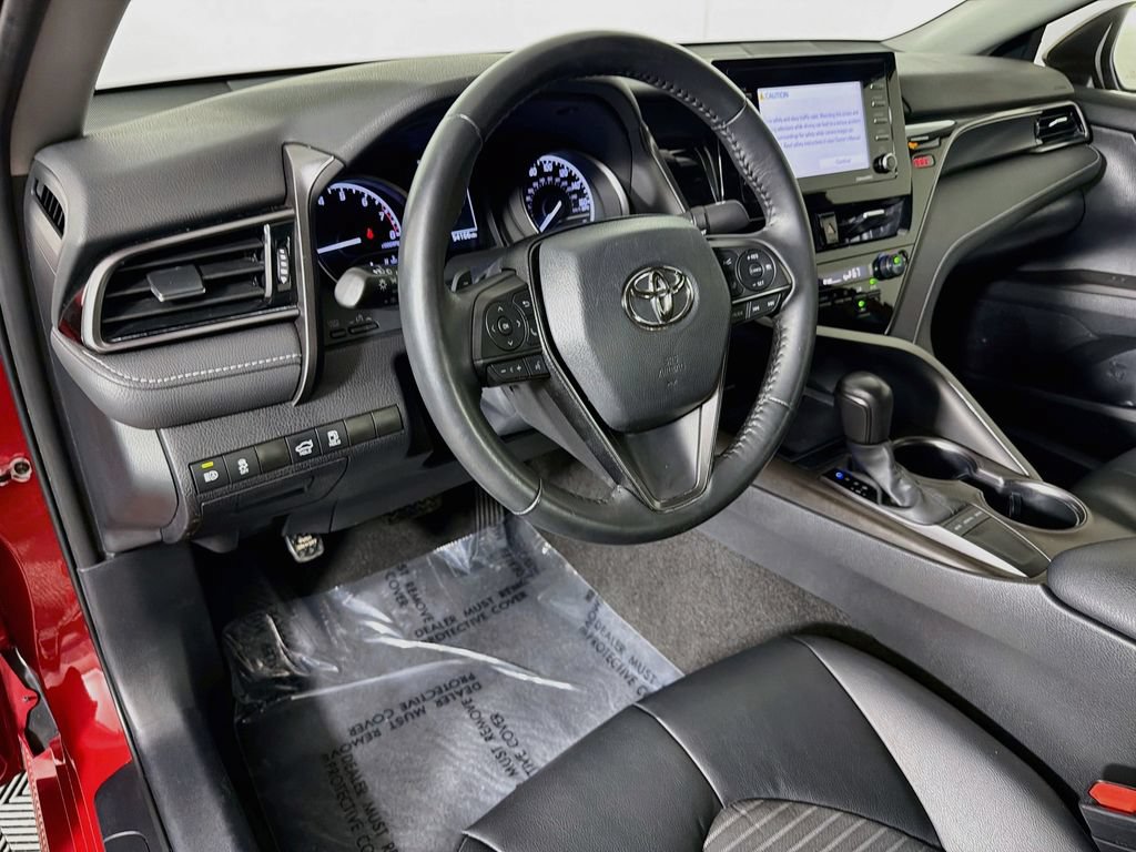Used 2023 Toyota Camry SE FWD image 9