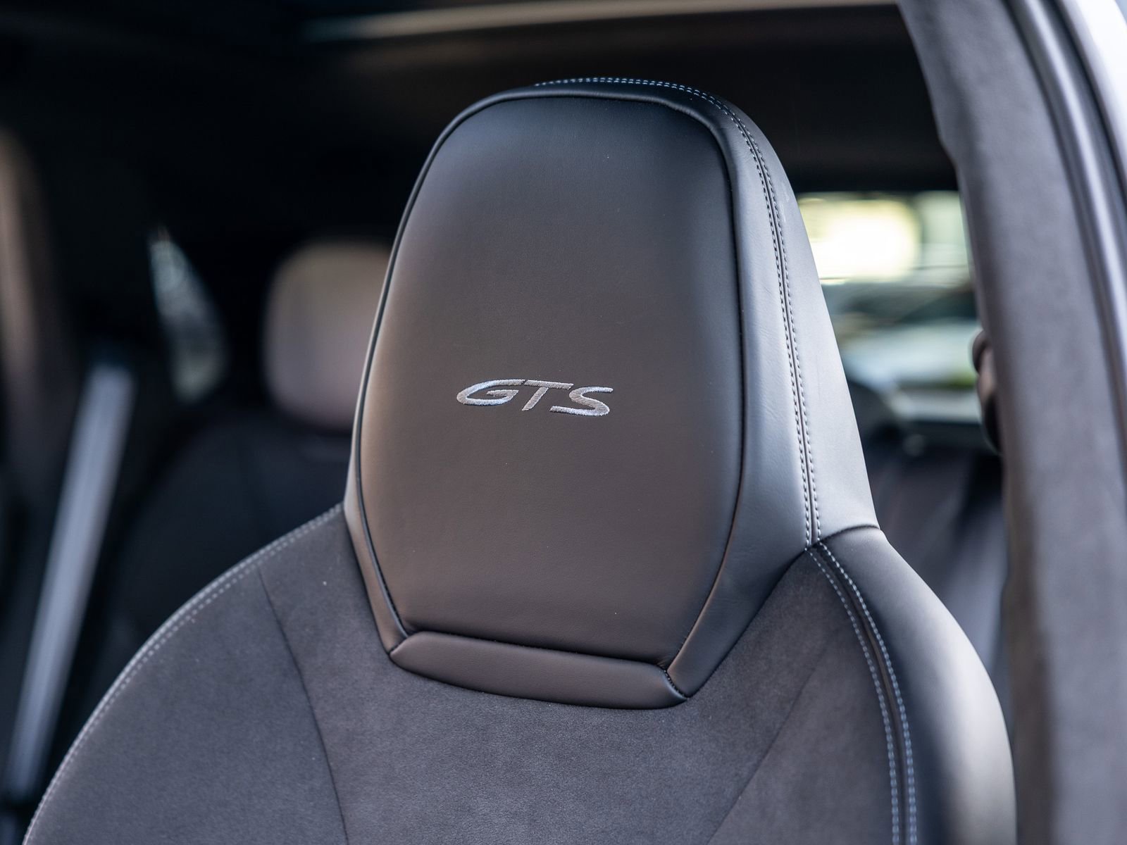 Certified 2025 Porsche Cayenne GTS image 48