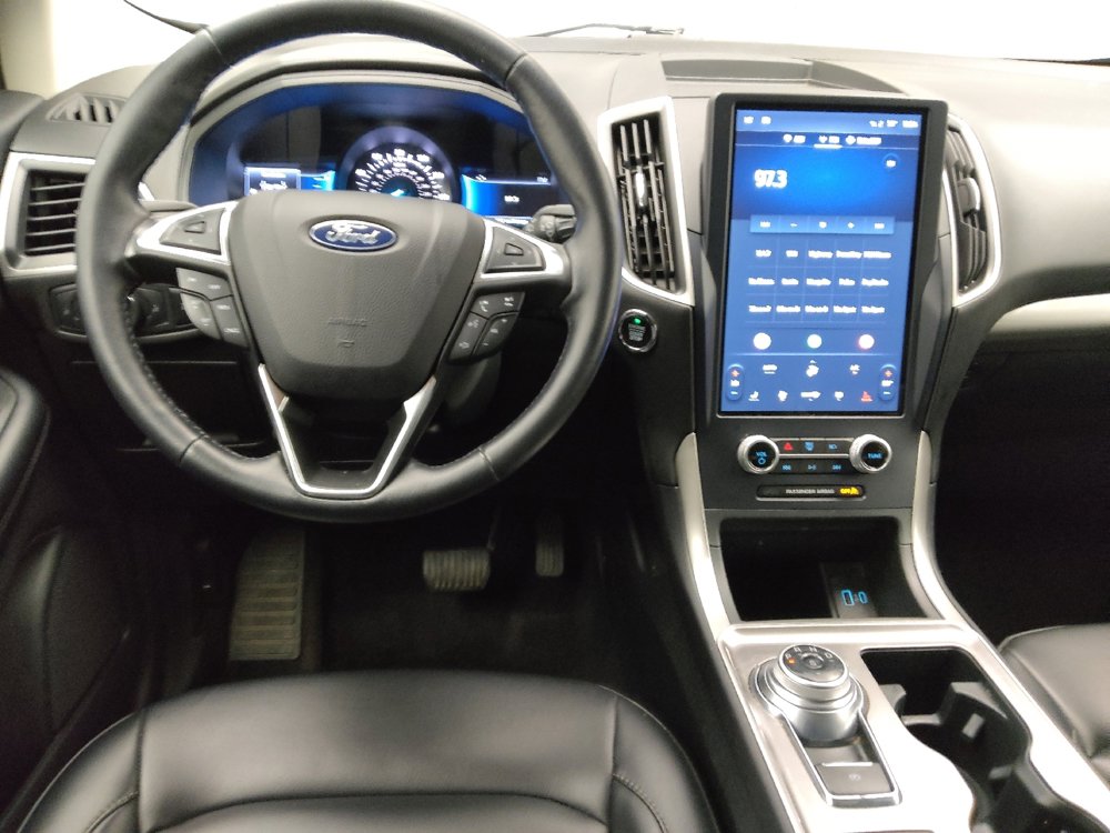 Used 2023 Ford Edge SEL image 22
