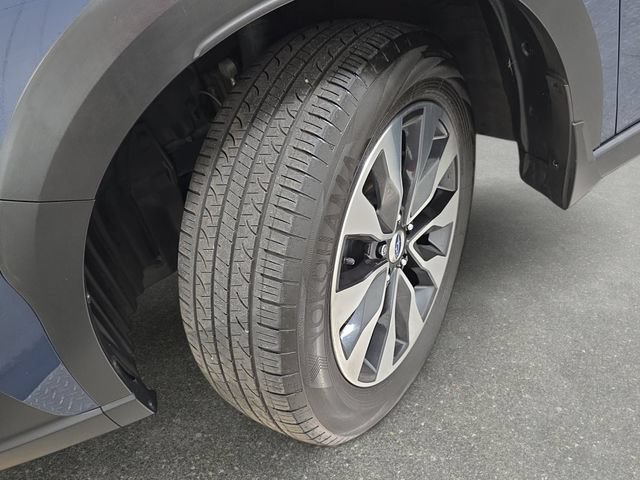 Used 2024 Subaru Outback Touring AWD/4WD image 30
