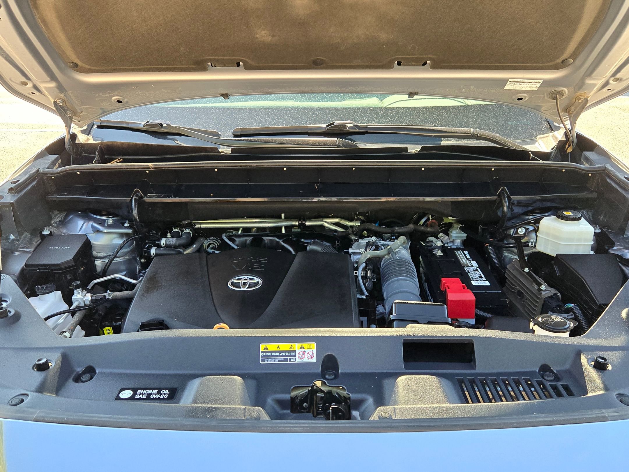 Used 2020 Toyota Highlander Limited FWD image 32