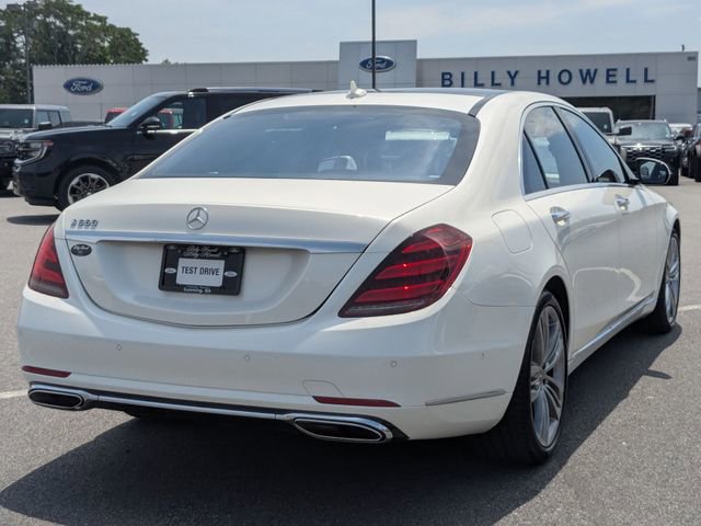 Used 2019 Mercedes-Benz S 560 Sedan image 3