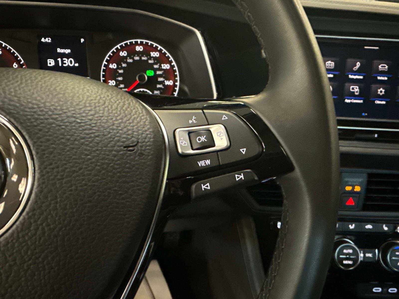 Used 2020 Volkswagen Jetta SE image 26