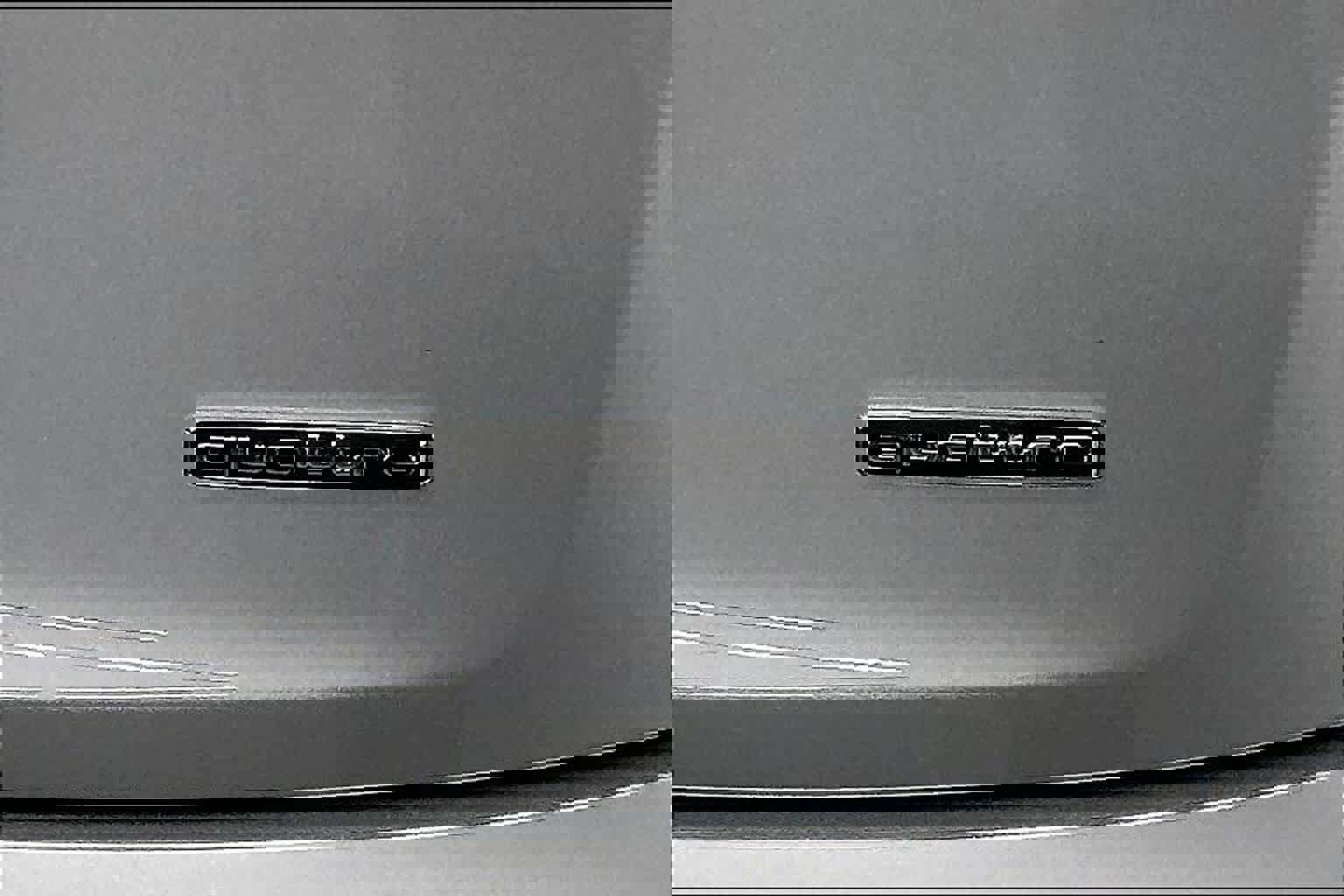 Used 2023 Audi Q5 Premium w/ Convenience Package image 11