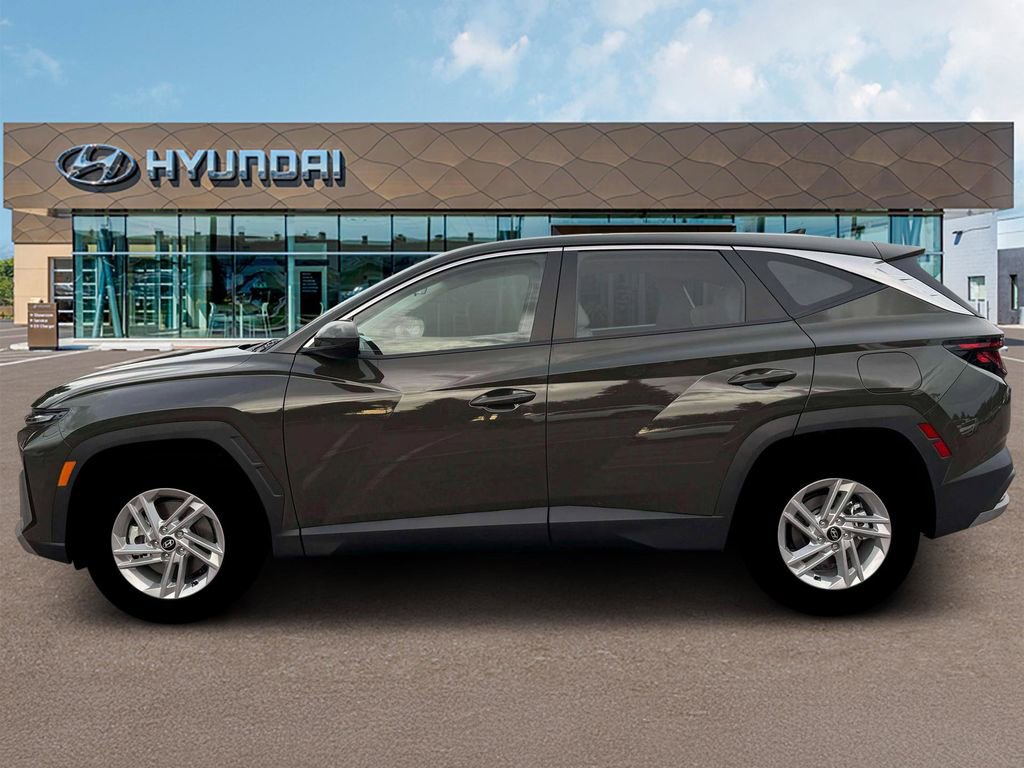 New 2026 Hyundai Tucson SE image 3