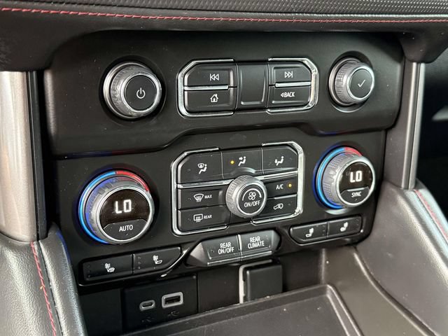 Certified 2022 Chevrolet Tahoe RST w/ Sport Performance Package AWD/4WD image 17
