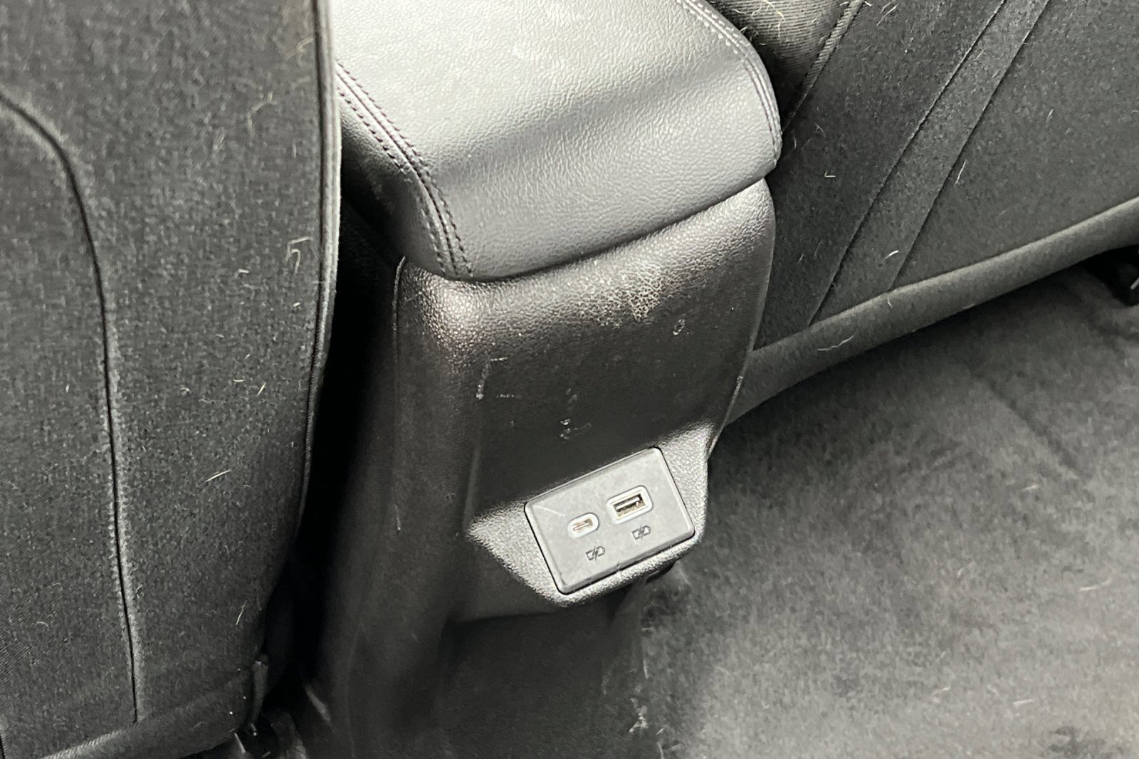 Certified 2022 Chevrolet Bolt EUV LT image 40