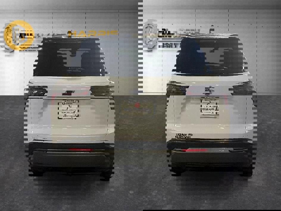 New 2026 Chevrolet Equinox LT w/ Convenience Package II image 11