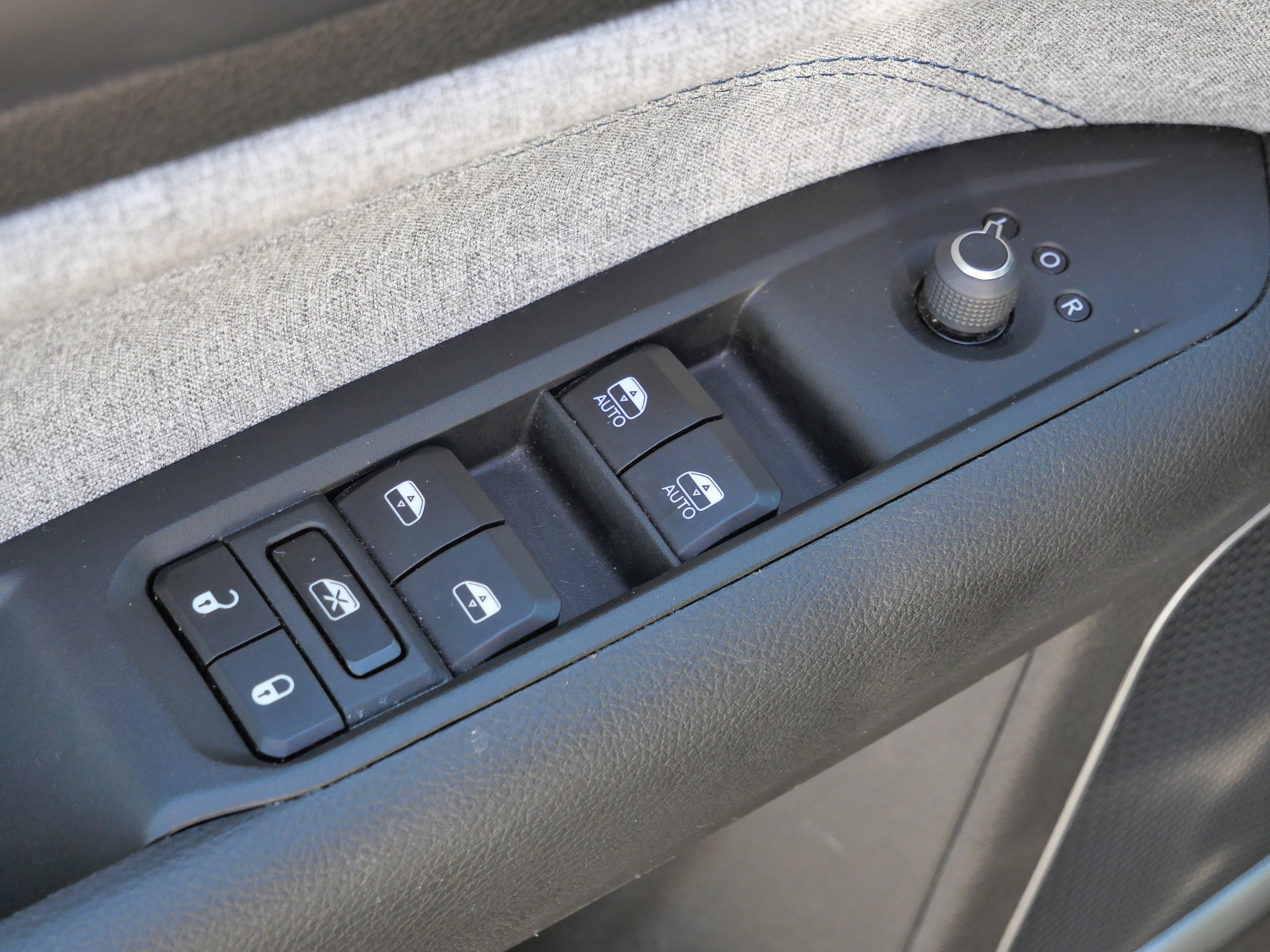 Used 2024 Jeep Compass Latitude image 19