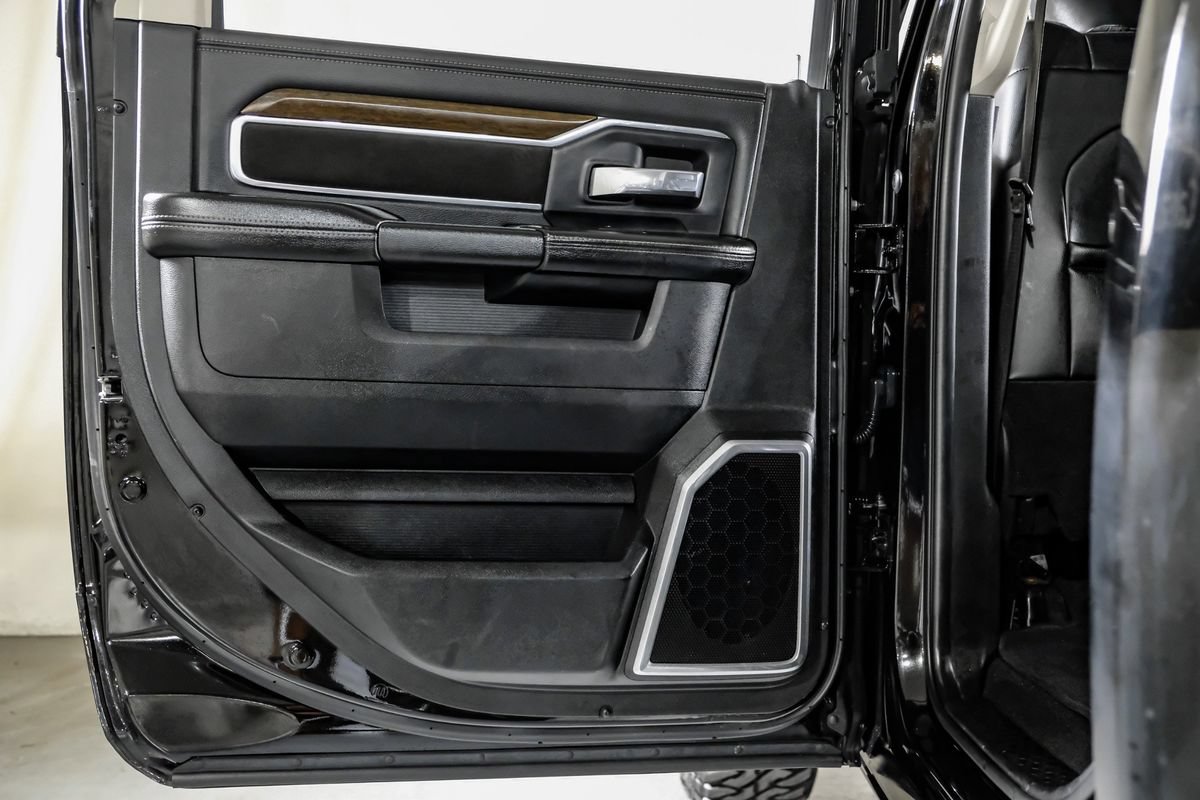 Used 2023 RAM 3500 Laramie AWD/4WD image 37