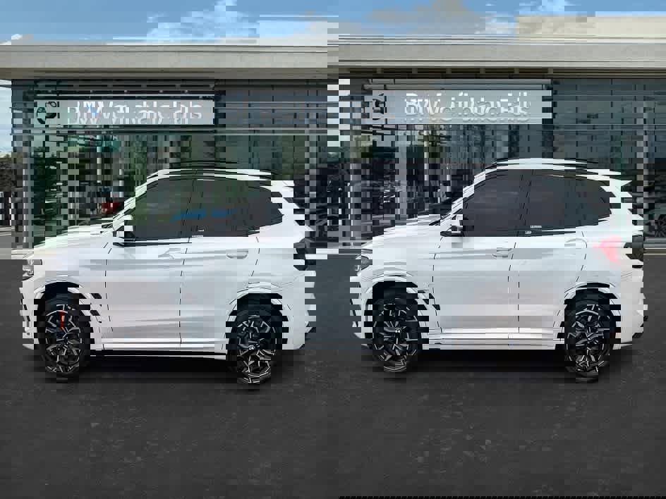 Certified 2024 BMW X3 xDrive30i w/ Premium Package image 6