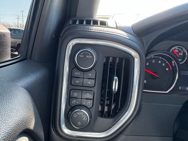 Used 2020 Chevrolet Silverado 1500 RST image 32