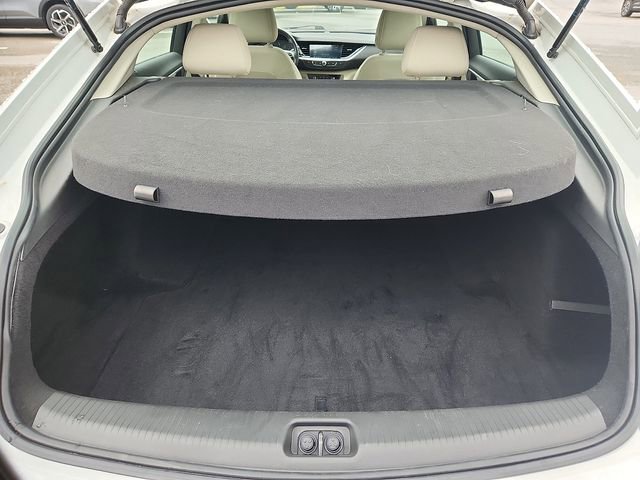 Used 2019 Buick Regal Preferred w/ Sights and Sounds Package FWD image 29