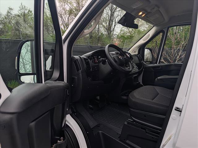 Used 2023 RAM ProMaster 2500 FWD image 18