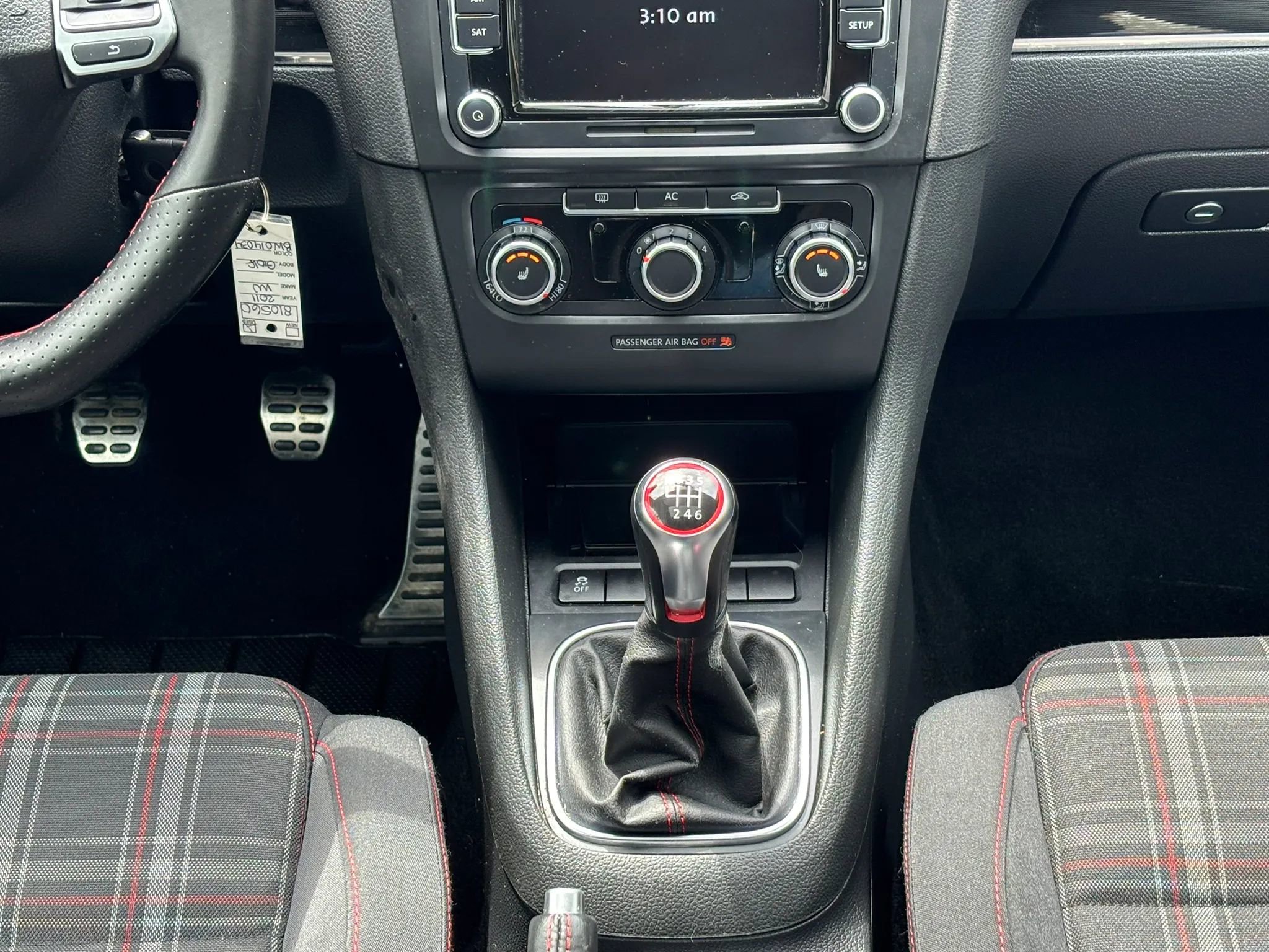 Used 2011 Volkswagen GTI 2-Door FWD image 25