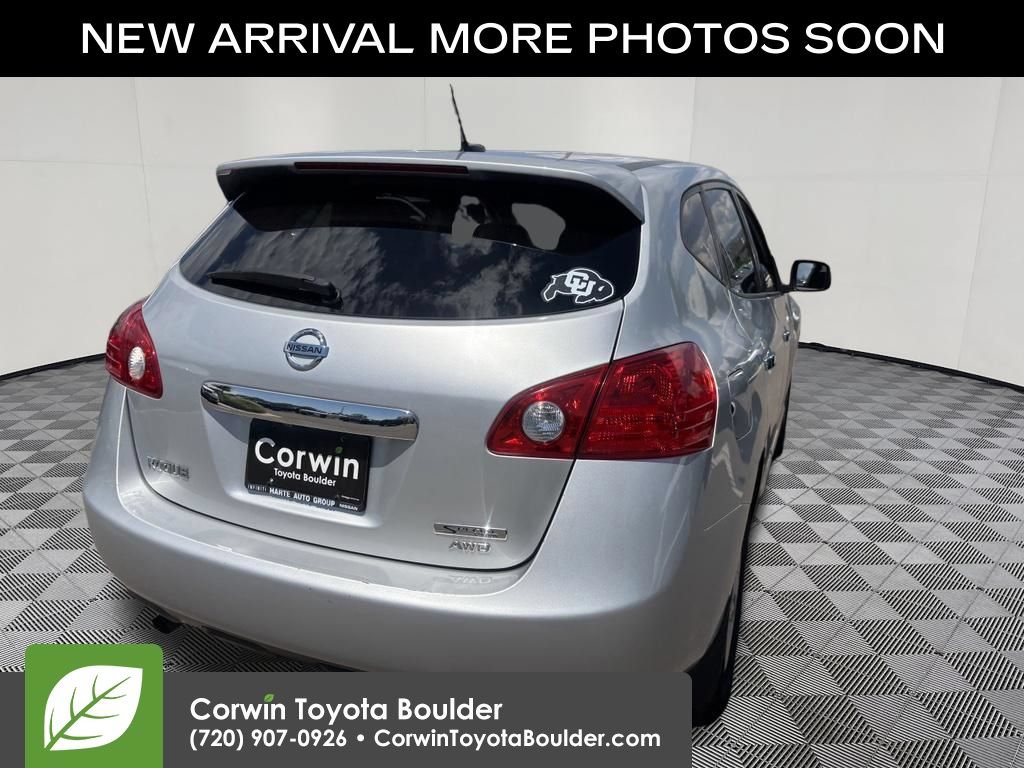 Used 2013 Nissan Rogue S w/ Special Edition Pkg AWD/4WD image 8