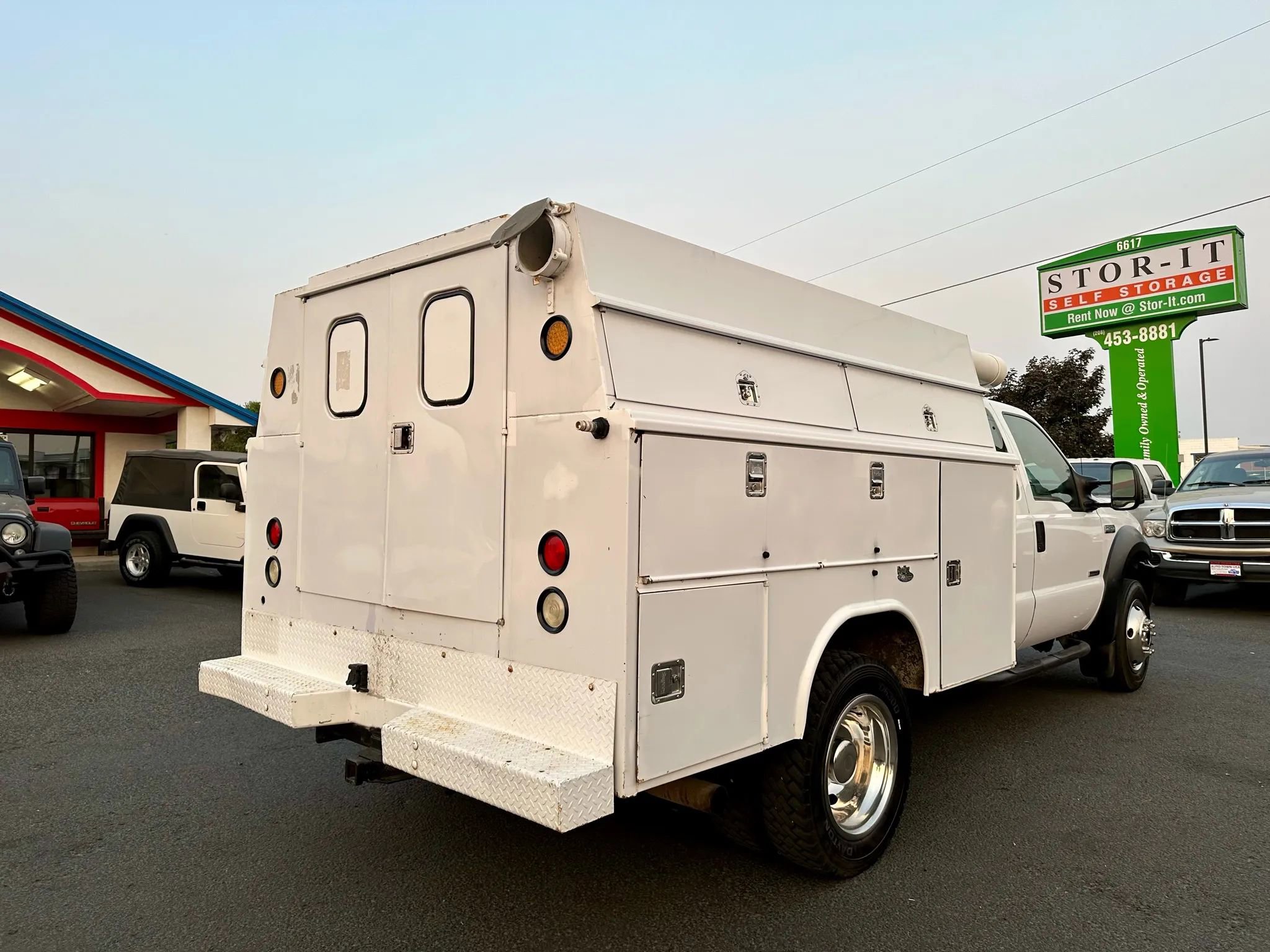 Used 2006 Ford F450 4x4 SuperCab Super Duty image 6