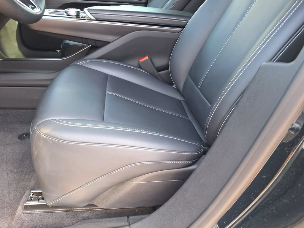 Certified 2024 Cadillac Lyriq Tech AWD/4WD image 29