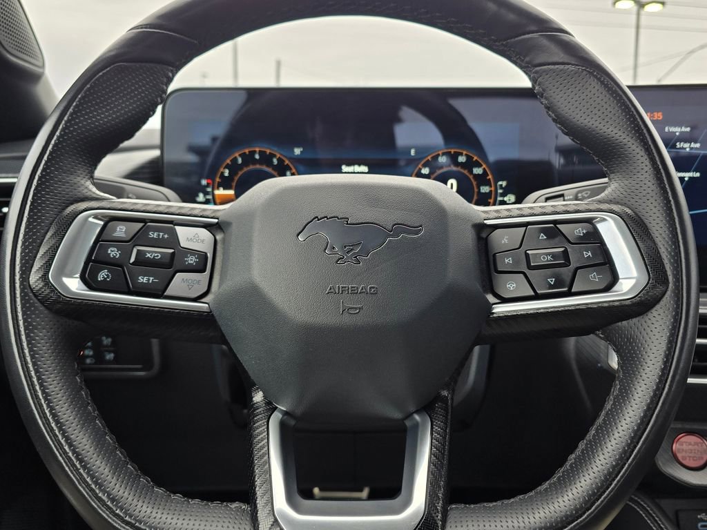 Used 2025 Ford Mustang Premium image 23