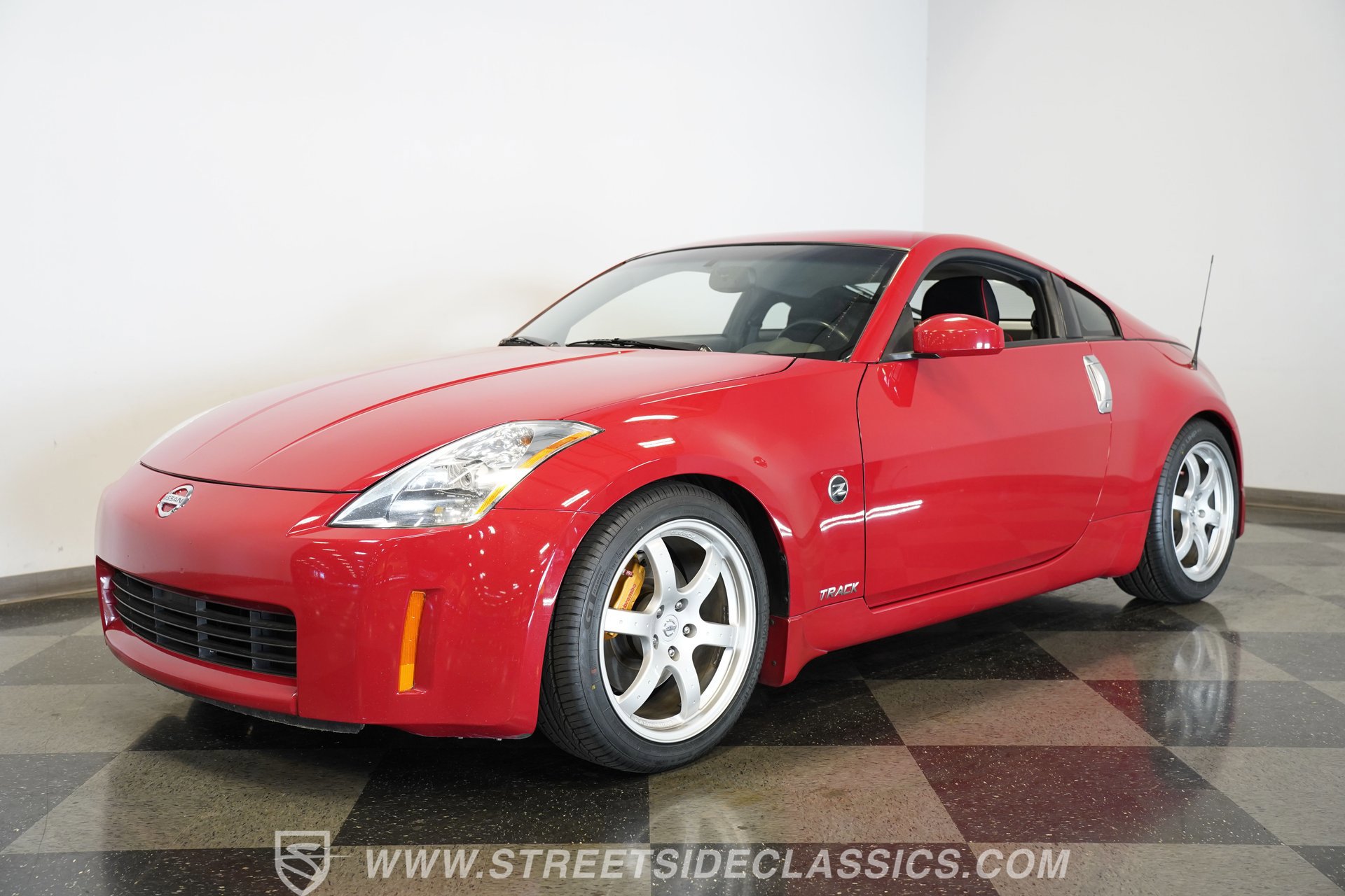 Used 2003 Nissan 350Z Track image 6