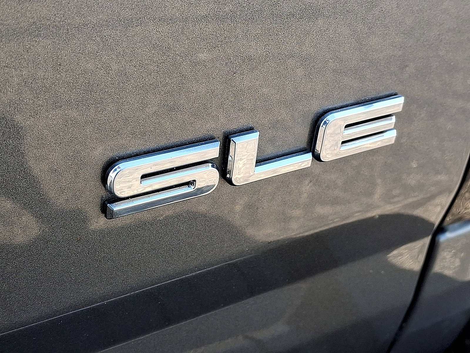 Used 2020 GMC Canyon SLE w/ Driver Alert Package RWD image 23