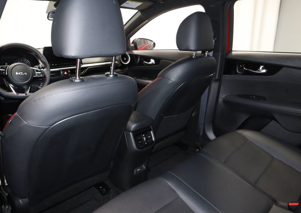 Used 2024 Kia Forte GT FWD image 21
