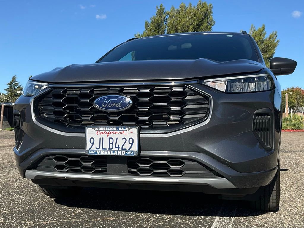 Certified 2024 Ford Escape ST-Line w/ Tech Pack #1 image 58