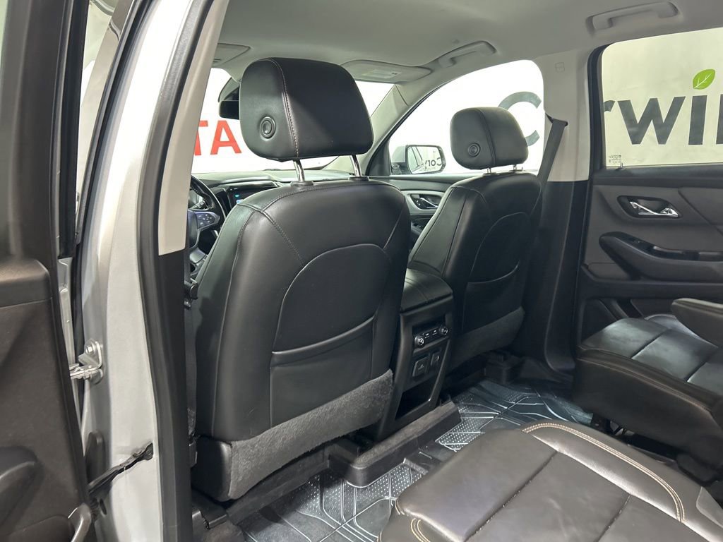 Used 2019 Chevrolet Traverse RS w/ LPO, Floor Liner Package image 22