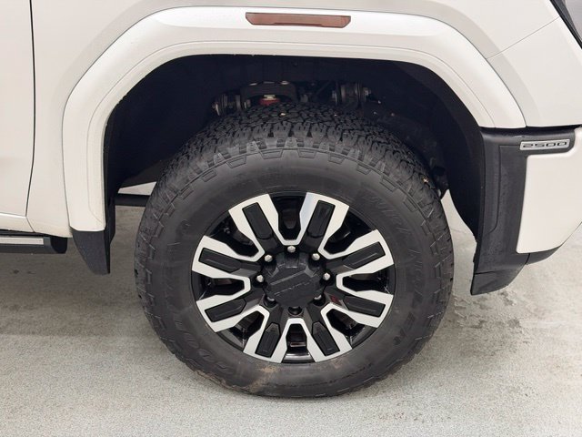 Used 2025 GMC Sierra 2500 Denali Ultimate AWD/4WD image 36