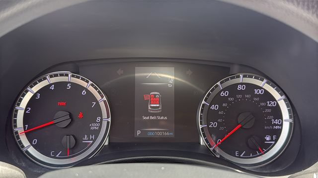 Used 2021 Toyota Highlander L FWD image 23