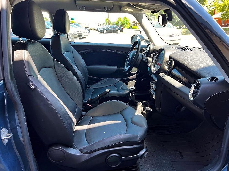 Used 2010 MINI Cooper Clubman S image 17