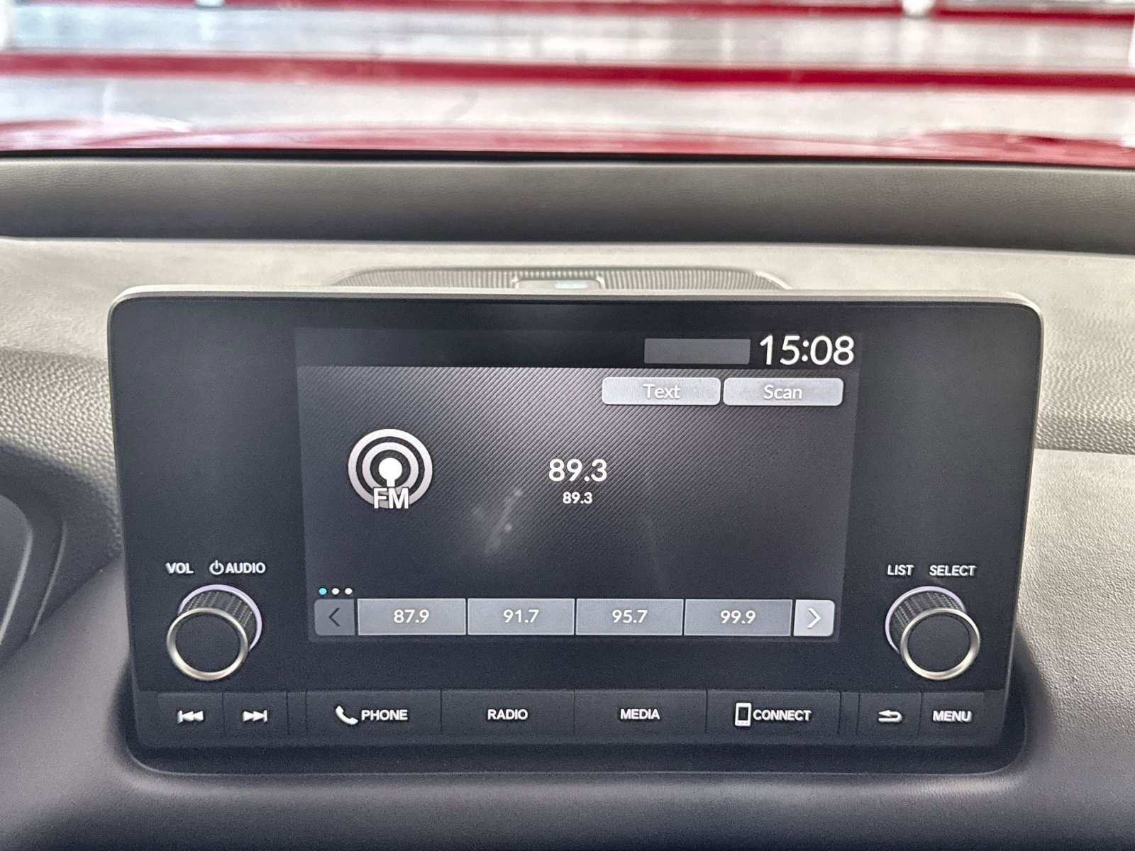 Used 2025 Honda HR-V Sport image 18