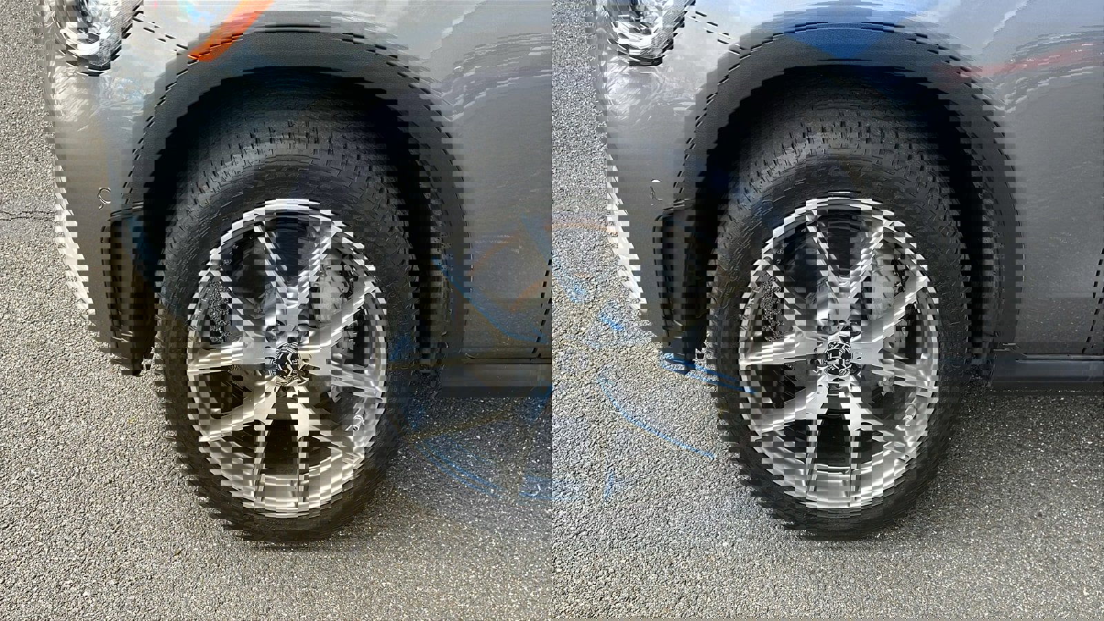 Used 2021 Mercedes-Benz GLC 300 4MATIC image 5