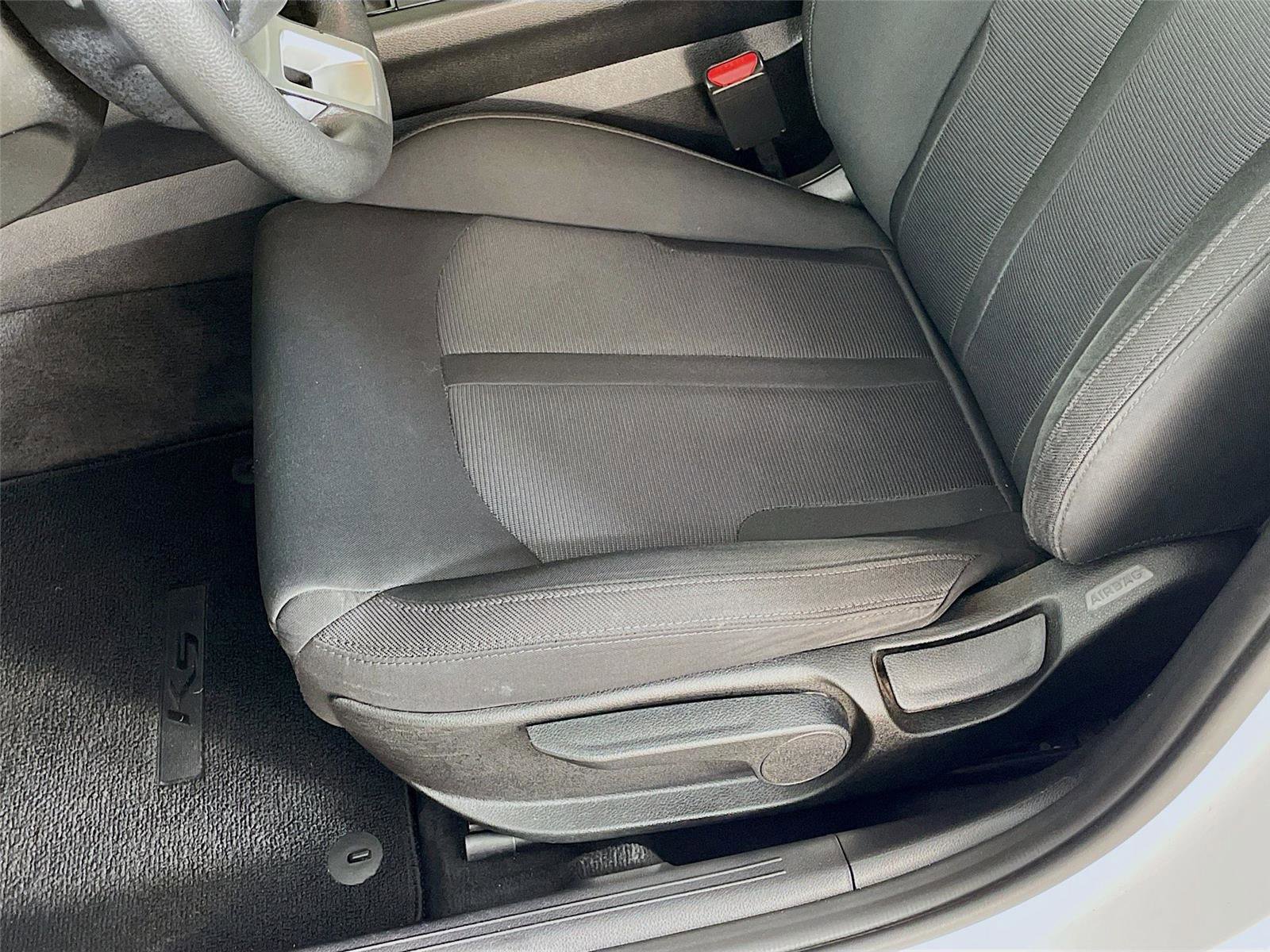 Used 2021 Kia K5 LXS image 22