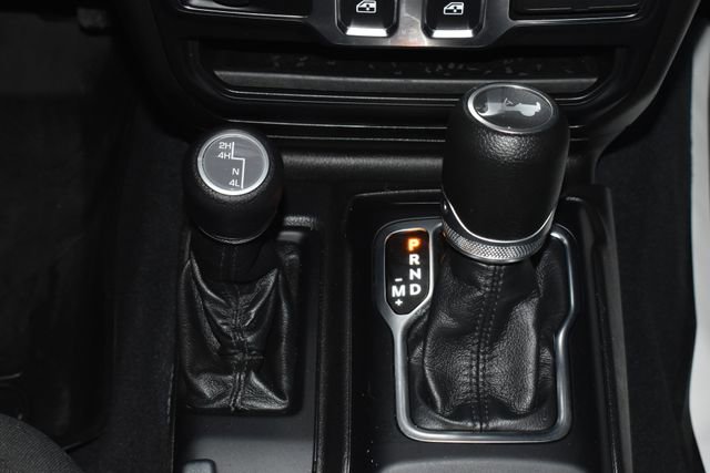 Used 2022 Jeep Wrangler Willys image 17