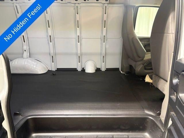 New 2026 GMC Savana 2500 w/ Driver Convenience Package RWD image 17