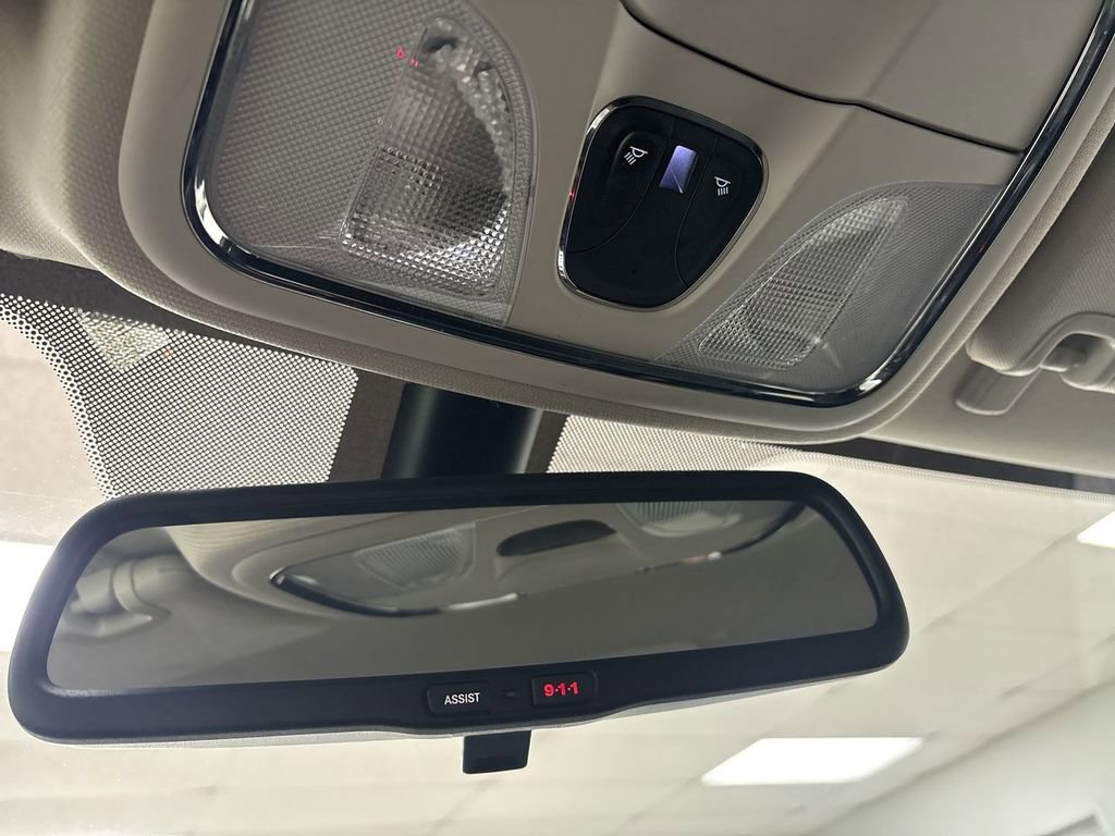 Used 2017 Jeep Cherokee Latitude w/ Cold Weather Group image 45