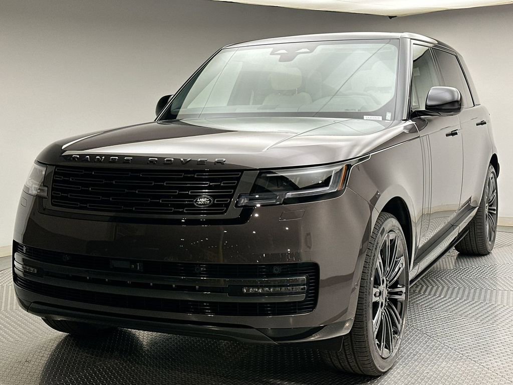 New 2026 Land Rover Range Rover Long Wheelbase SE
