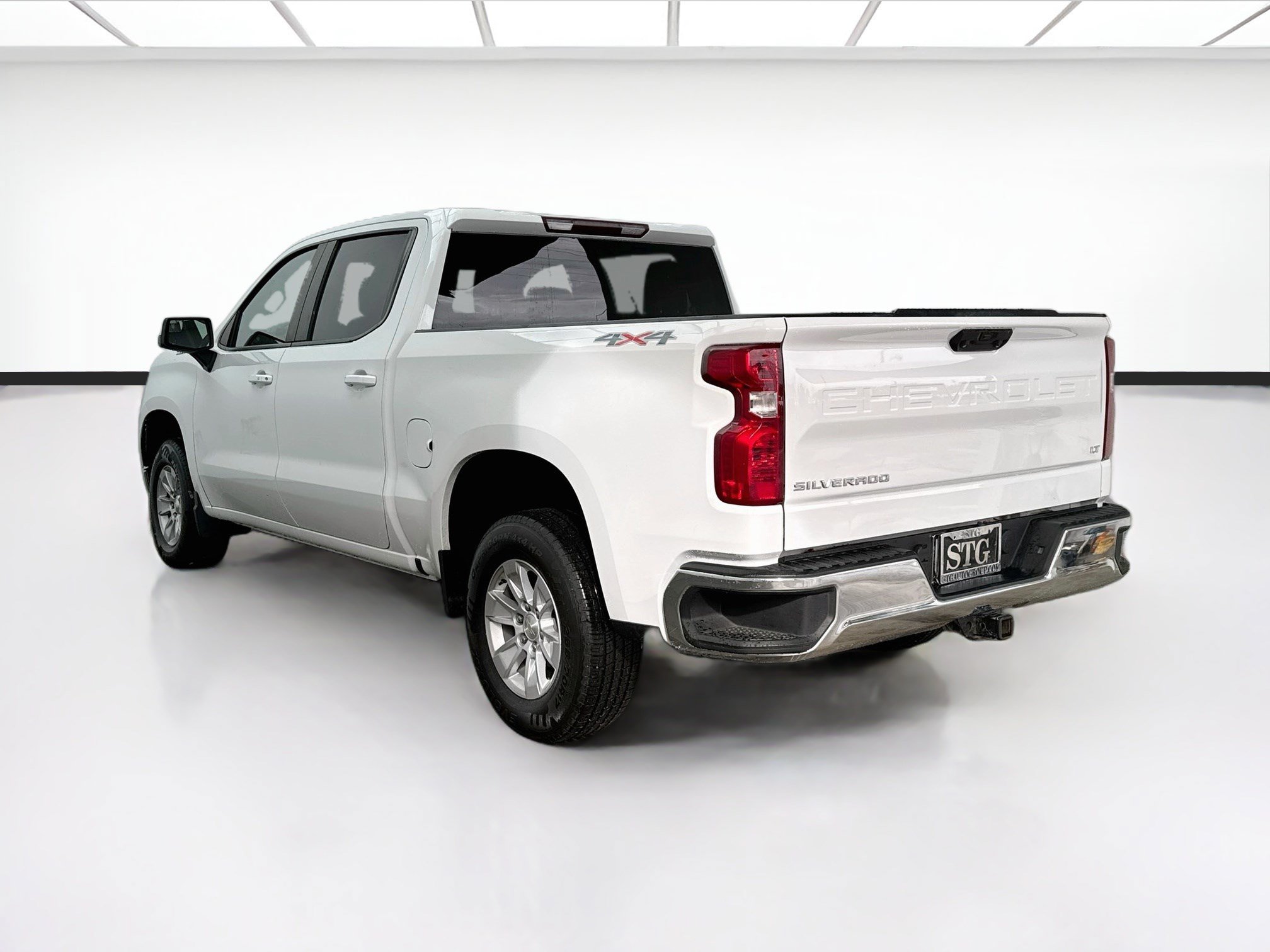 Used 2023 Chevrolet Silverado 1500 LT w/ Protection Package AWD/4WD image 6
