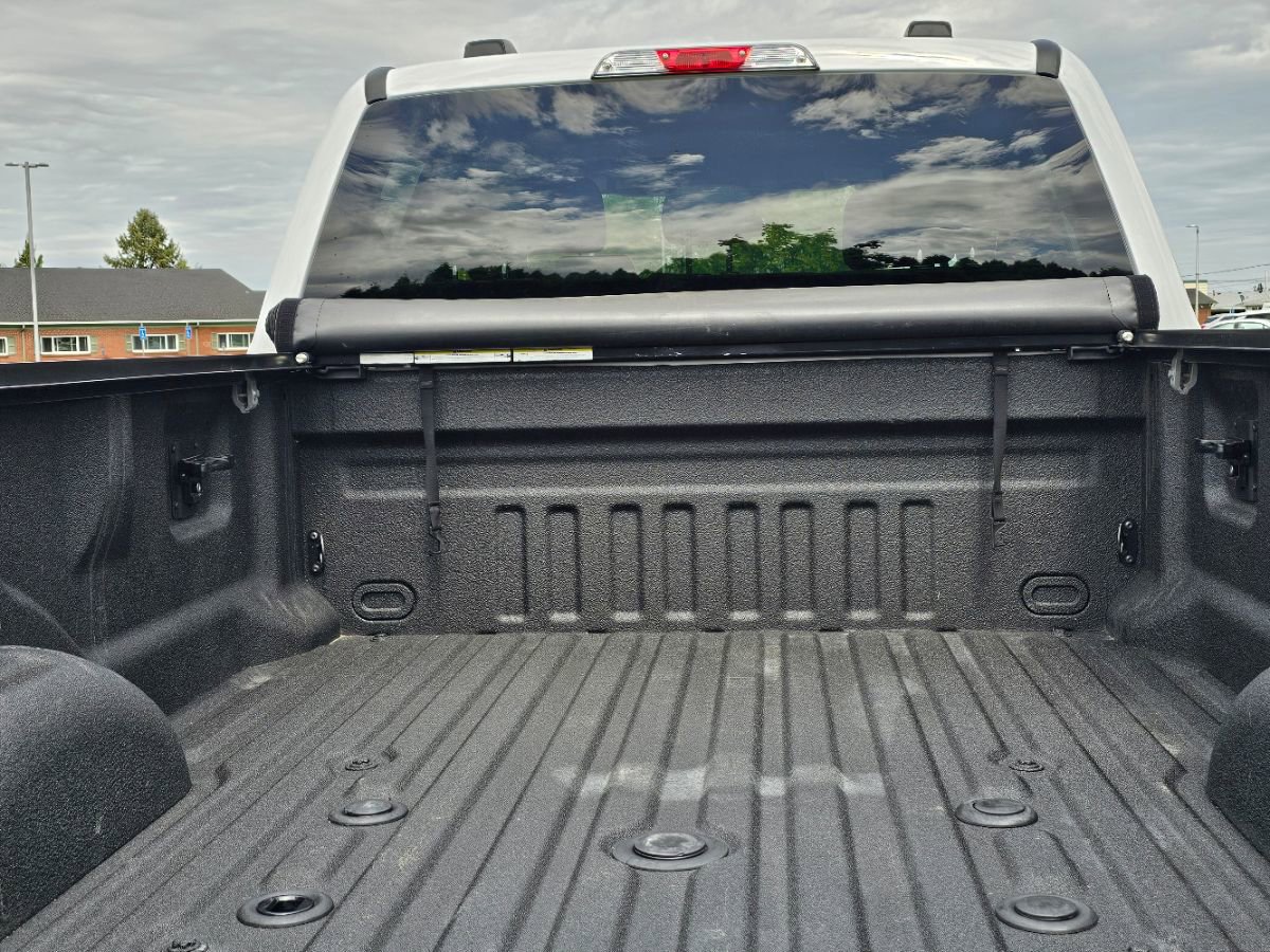 Used 2023 Ford F350 XLT w/ FX4 Off-Road Package image 17