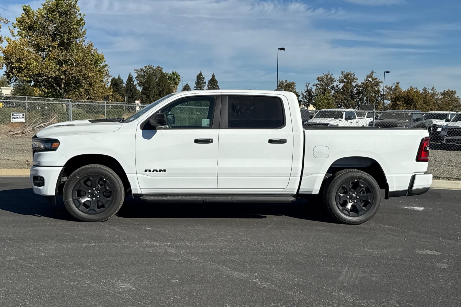 New 2026 RAM 1500 Express AWD/4WD image 6