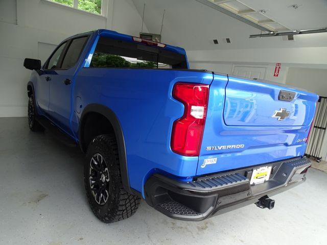 Certified 2025 Chevrolet Silverado 1500 ZR2 AWD/4WD image 21